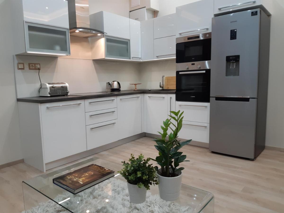 Modern, Quiet & Cozy Apartment In The Middle Of Downtown Near Danube At Fashion Street Βουδαπέστη Εξωτερικό φωτογραφία